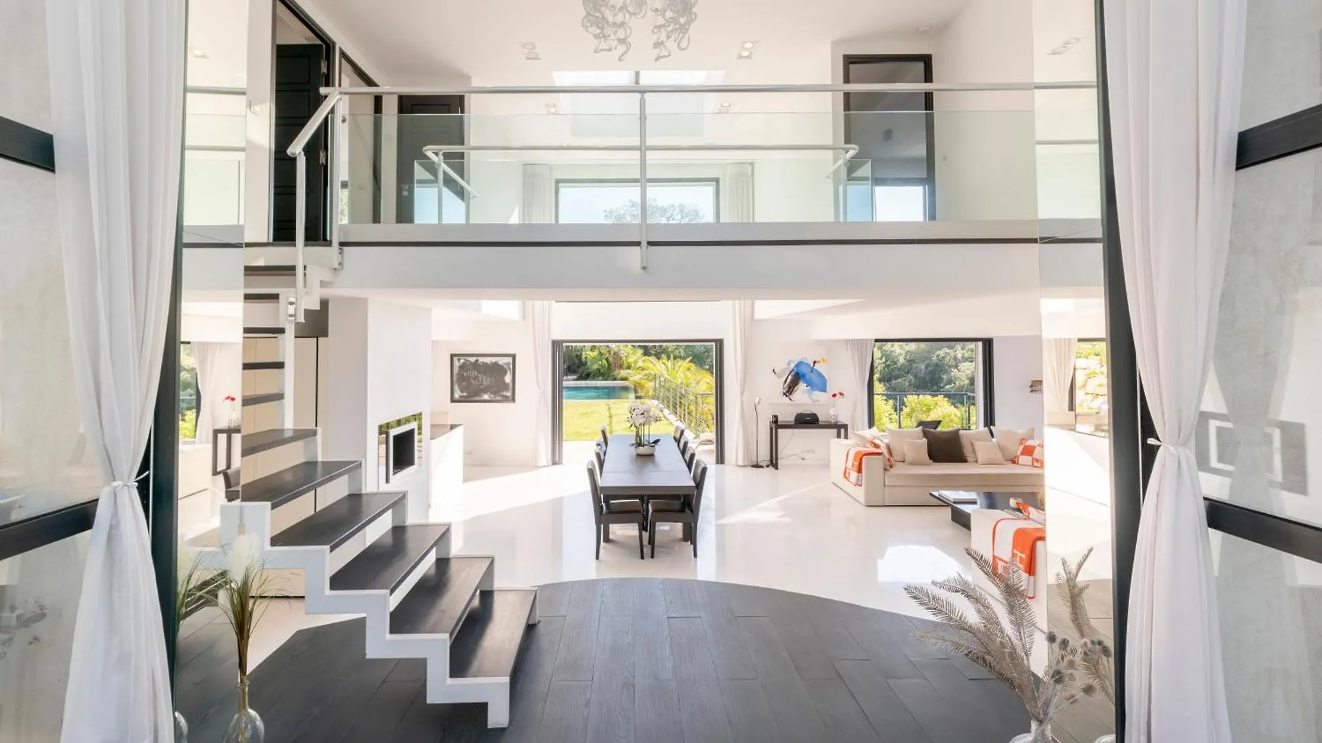 9M Of Center, Cannes High Luxe Villa Mila 6Bdrooms Heated Pool Sauna Cinema Fitness Валлорис Франция